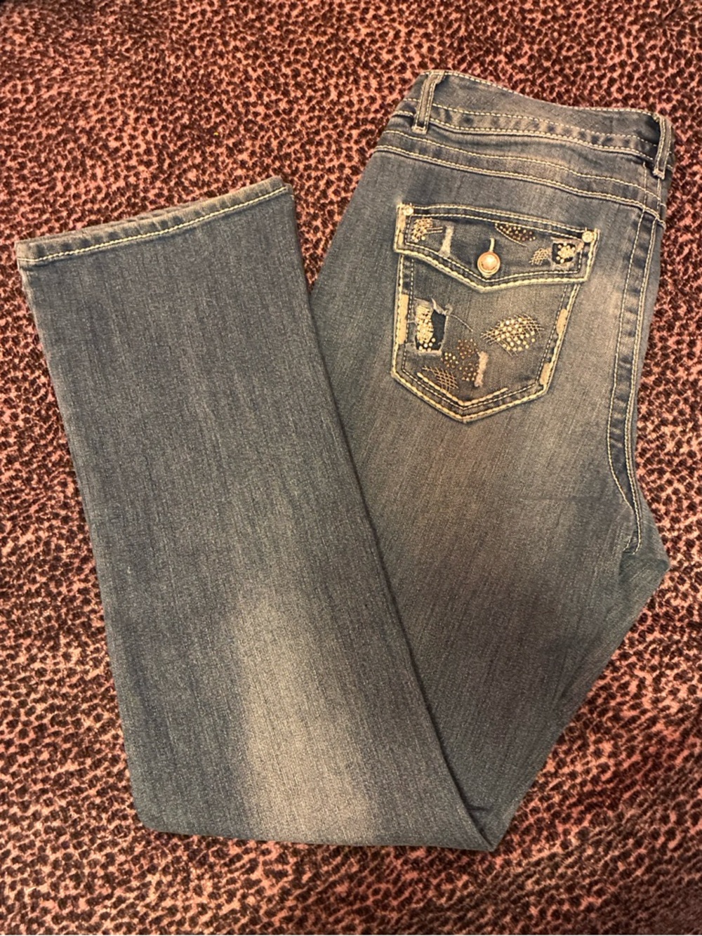Women's Boot Cut Denim Jeans with Embellished Back Pocket - Blue